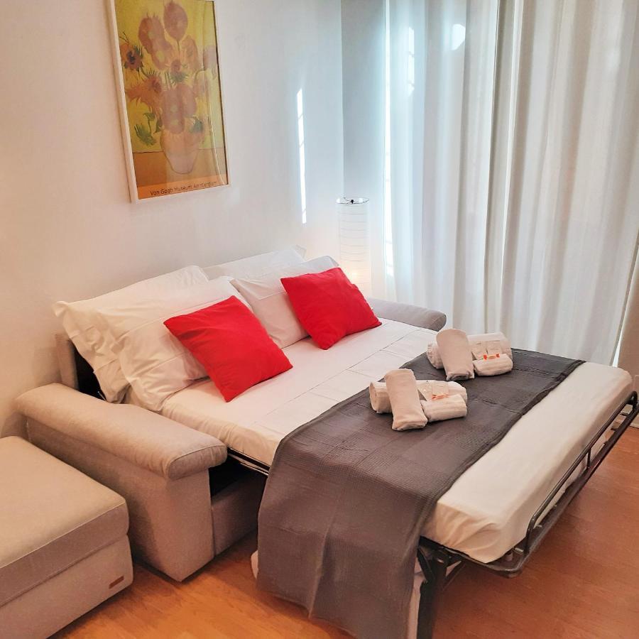 רומא Near Metro Flat - Best Bnb Garbatella מראה חיצוני תמונה