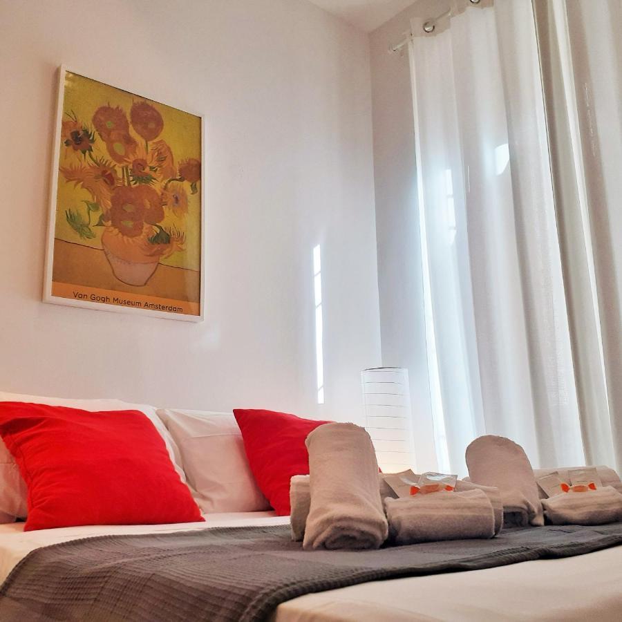 רומא Near Metro Flat - Best Bnb Garbatella מראה חיצוני תמונה